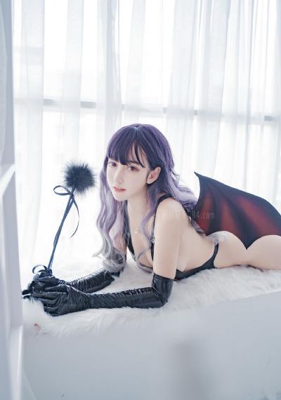 欧美人妻制服另类人妻在线_字幕高清版在线观看