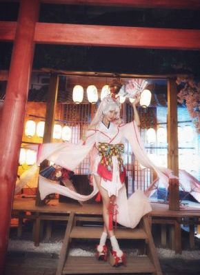 草莓香蕉国产成人_DVD动漫免费观看